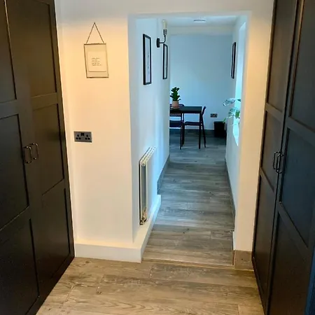 Lejlighed Modern, Self Contained Annex With Free Parking York